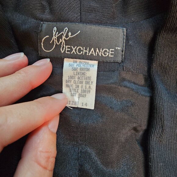 Vintage Style Exchange Black Vest - Picture 4 of 4